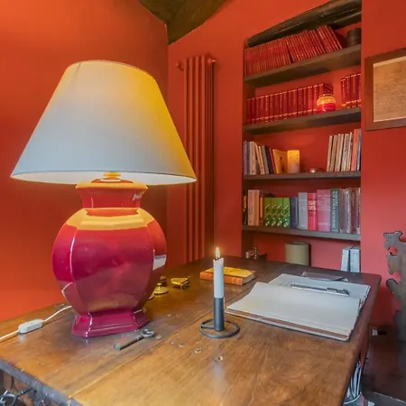 Apartment La Corte Degli Artisti By Rent All Como