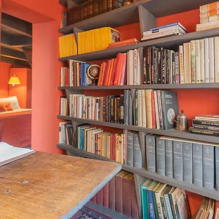 Apartment La Corte Degli Artisti By Rent All Como *