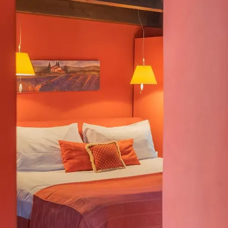 Apartment La Corte Degli Artisti By Rent All Como