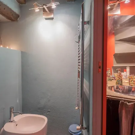 La Corte Degli Artisti By Rent All Como