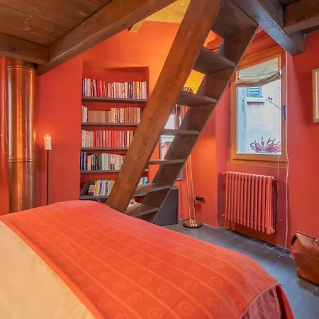 La Corte Degli Artisti By Rent All Como Apartment