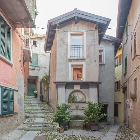 דירה La Corte Degli Artisti By Rent All Como בלביו